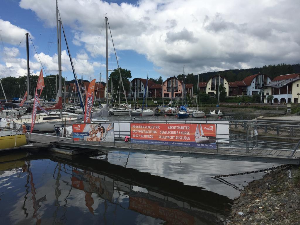 Apartman Martin Lipno nad Vltavou Eksteriør bilde